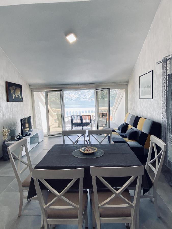Lux Boka Sea View Apartment Kotor Bagian luar foto