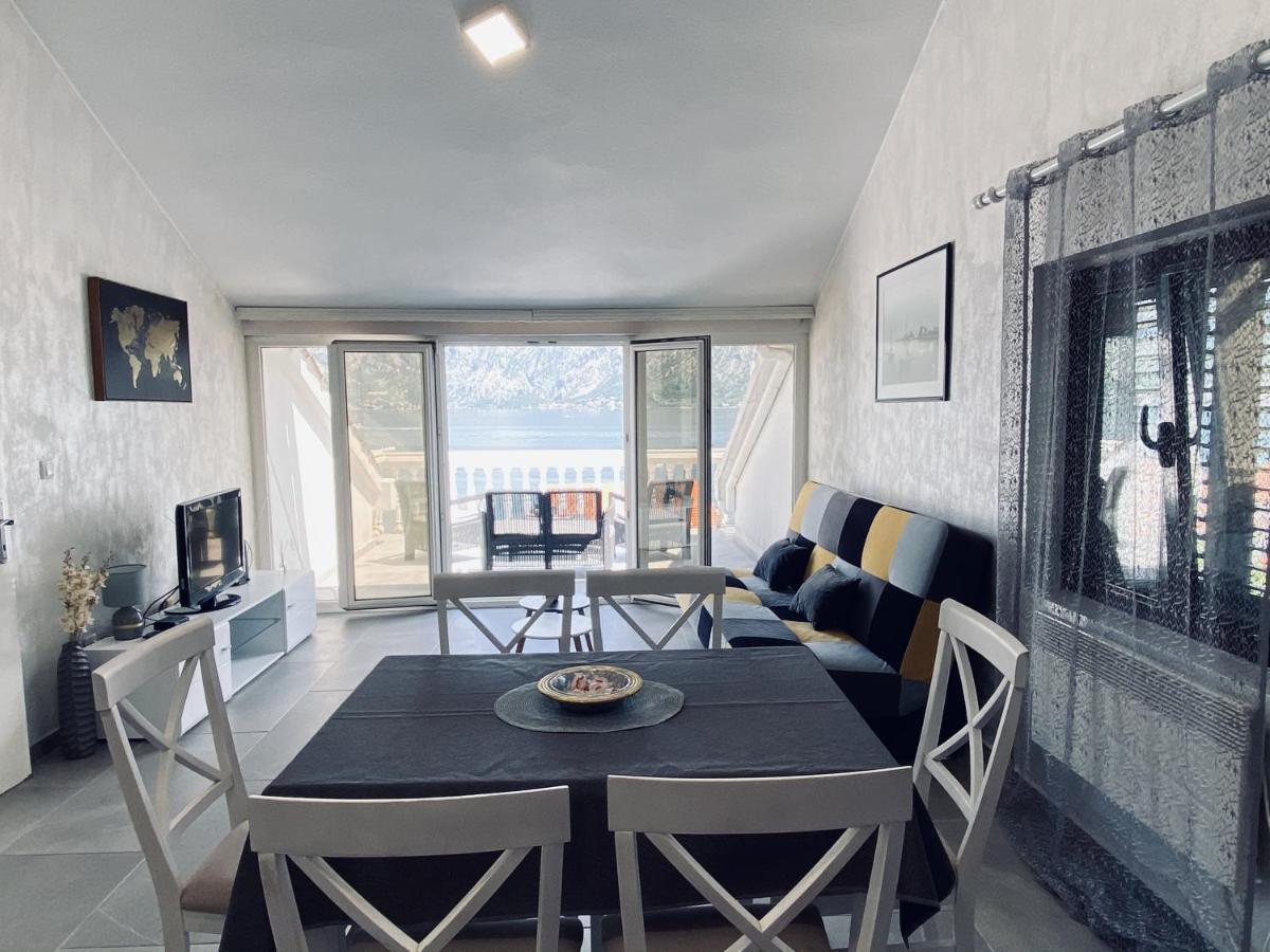 Lux Boka Sea View Apartment Kotor Bagian luar foto