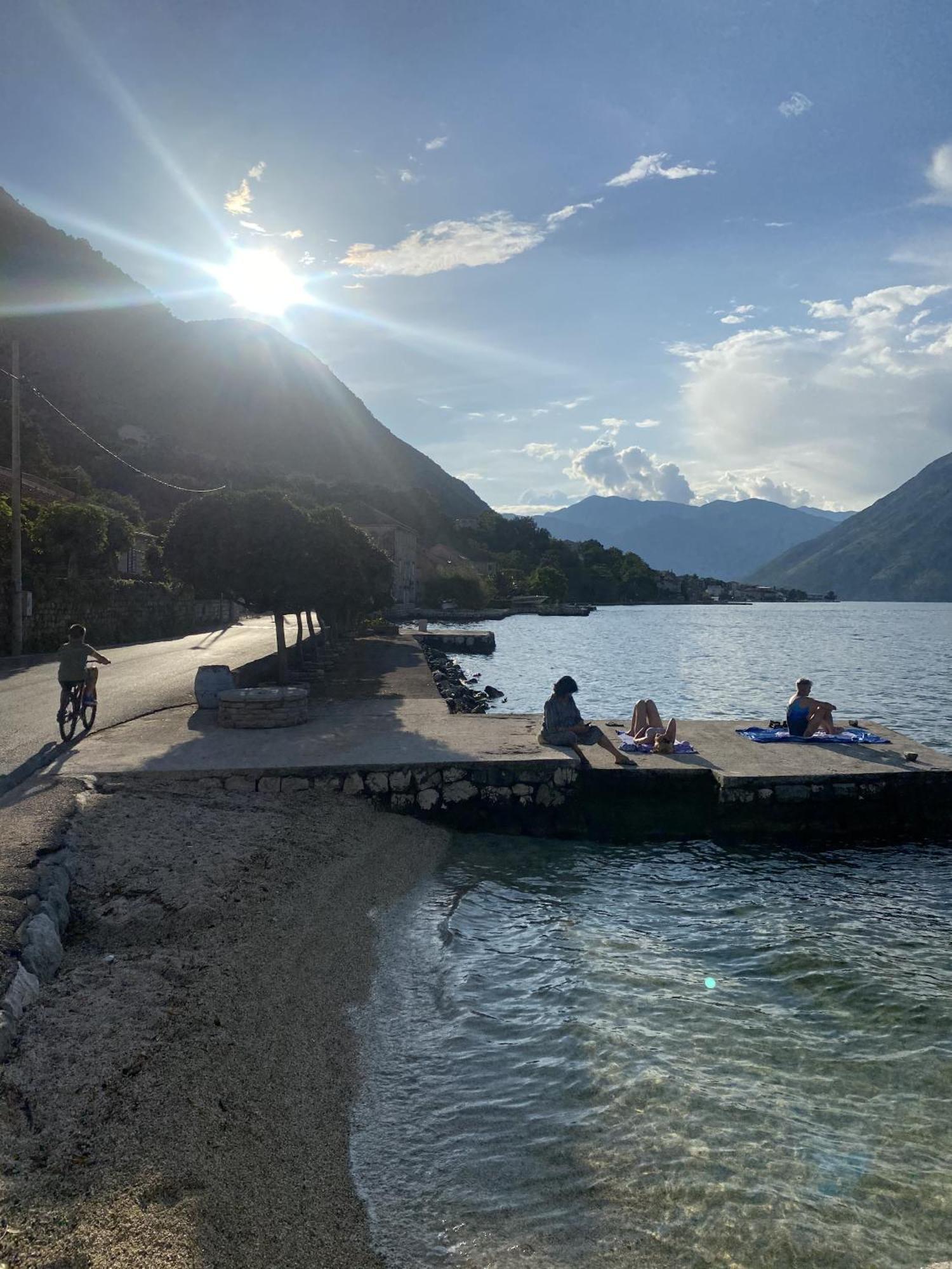 Lux Boka Sea View Apartment Kotor Bagian luar foto